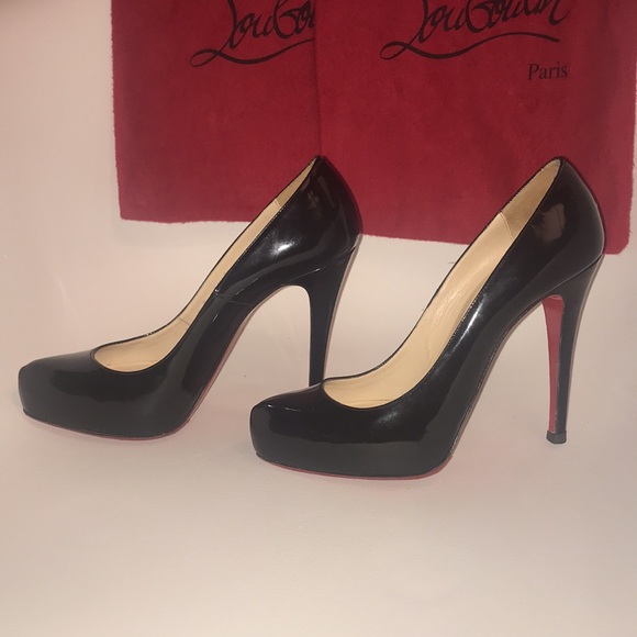 CHRISTIAN LOUBOUTIN
Rolando 120 Patent Leather Pumps - Picture 3 of 10